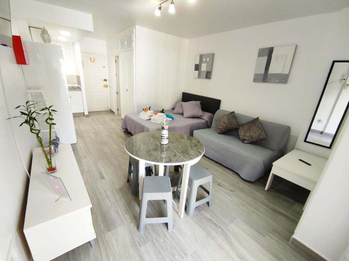 Appartamento Estudio Júpiter Benalmádena Cerca Playa Esterno foto